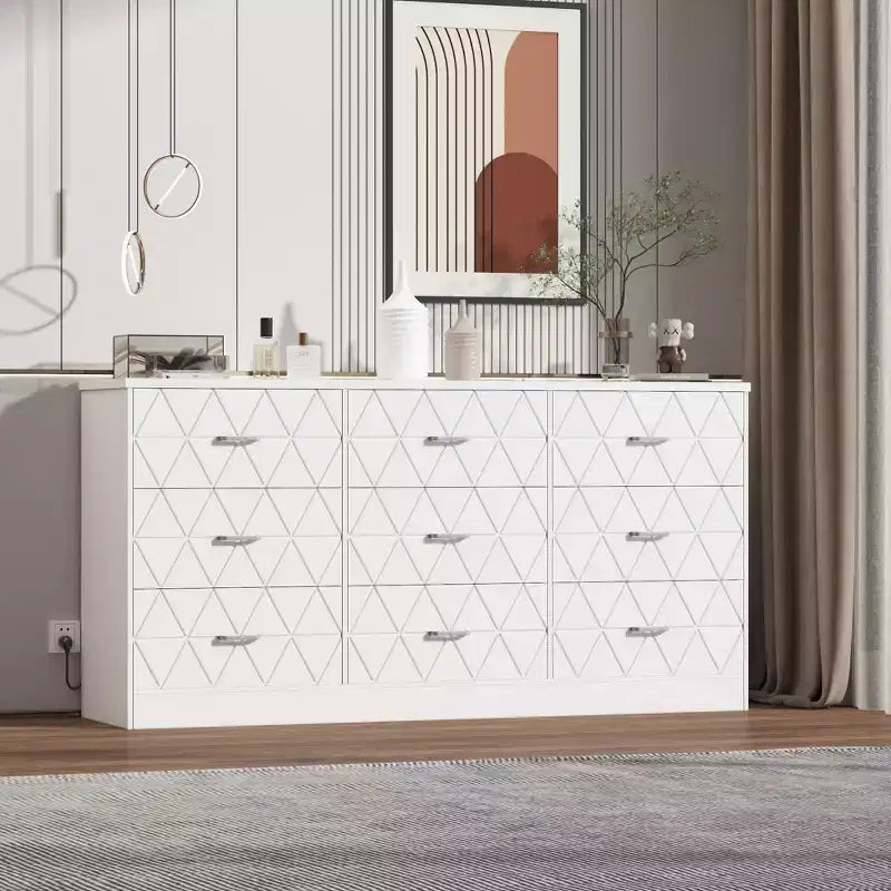 9-Drawer Dresser, Long Dresser for Bedroom, Large Modern Storage, Wood Drawer Organizer with Metal Handles, for Bedroom, Living Room